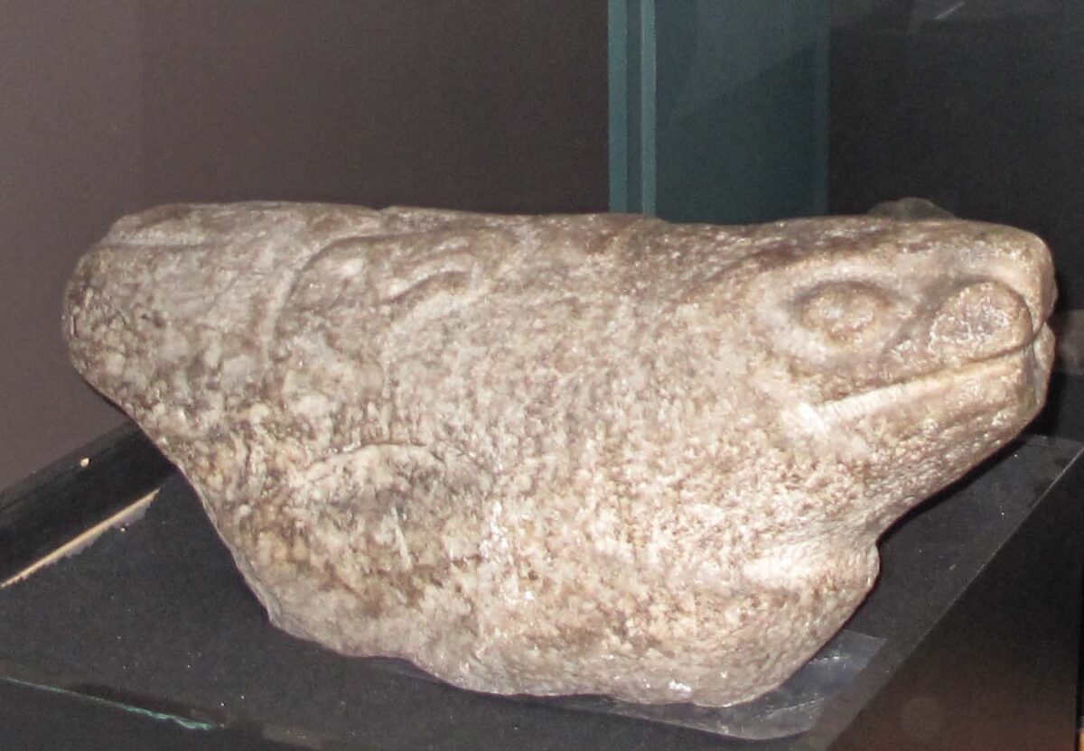 The Usdis Stone